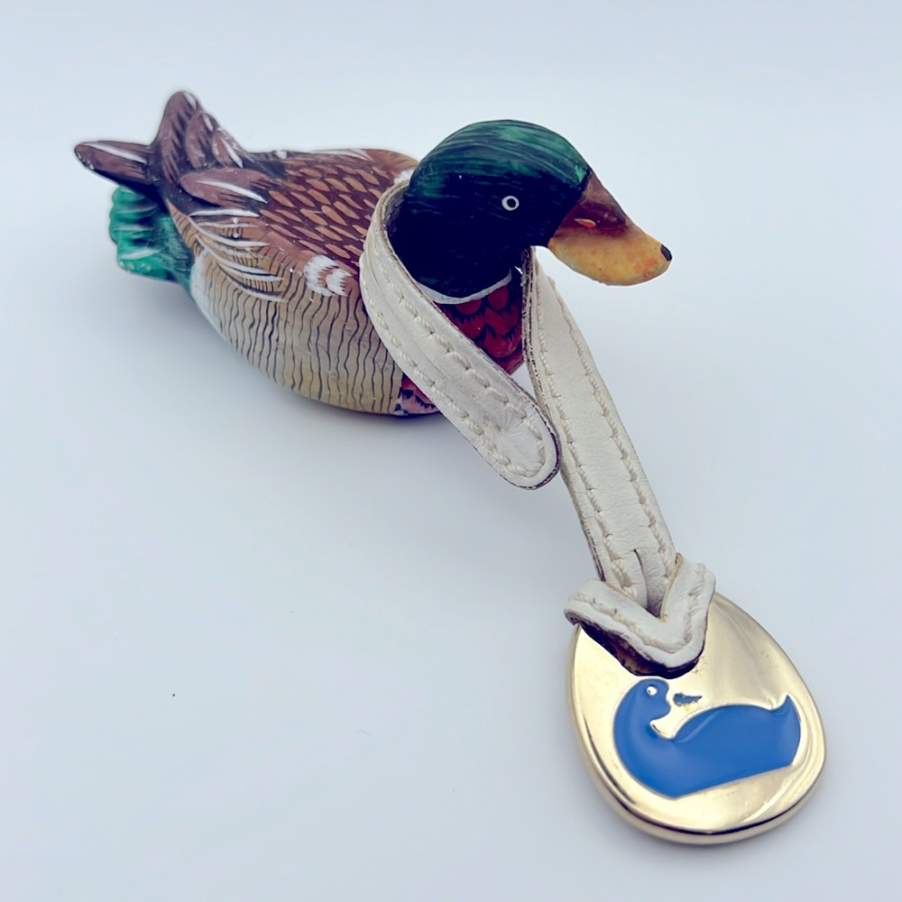 🦆 🦆 DOONEY & BOURKE BLUE SILVER DUCK CHARM FOB PURSE WHITE LEATHER